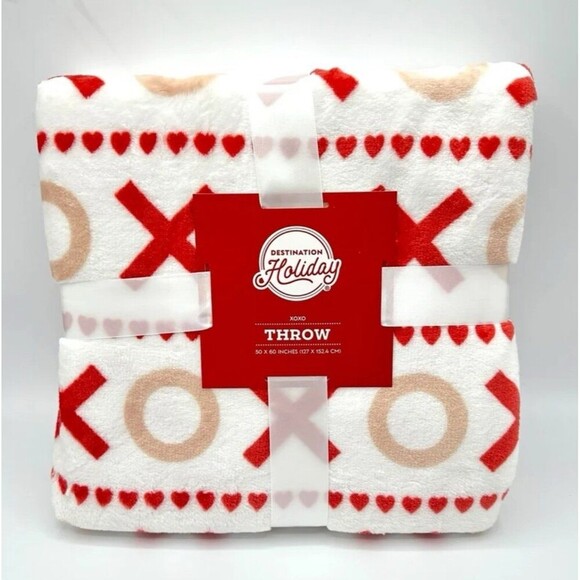 Valentine's XOXO Throw Blanket - Picture 1 of 3
